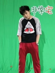 演员谢宜，闪耀银幕的明星之光