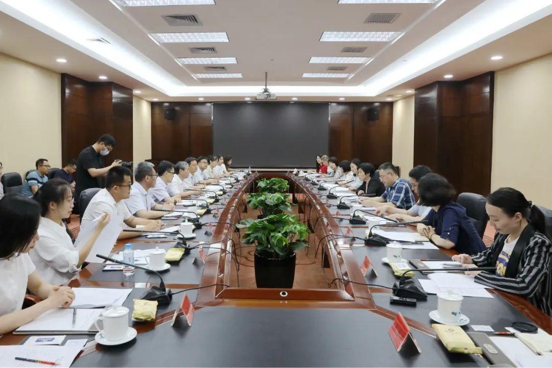 山西师大搬迁最新动态，学术脉搏与美食奇遇在小巷深处延续