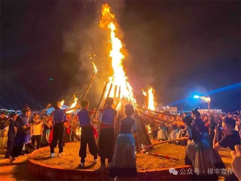 最新火城科技盛宴，引领未来，重塑生活的高科技新品展